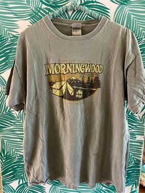 “Morning Wood” Campgrounds Graphic Tee - Olive Green L distressed